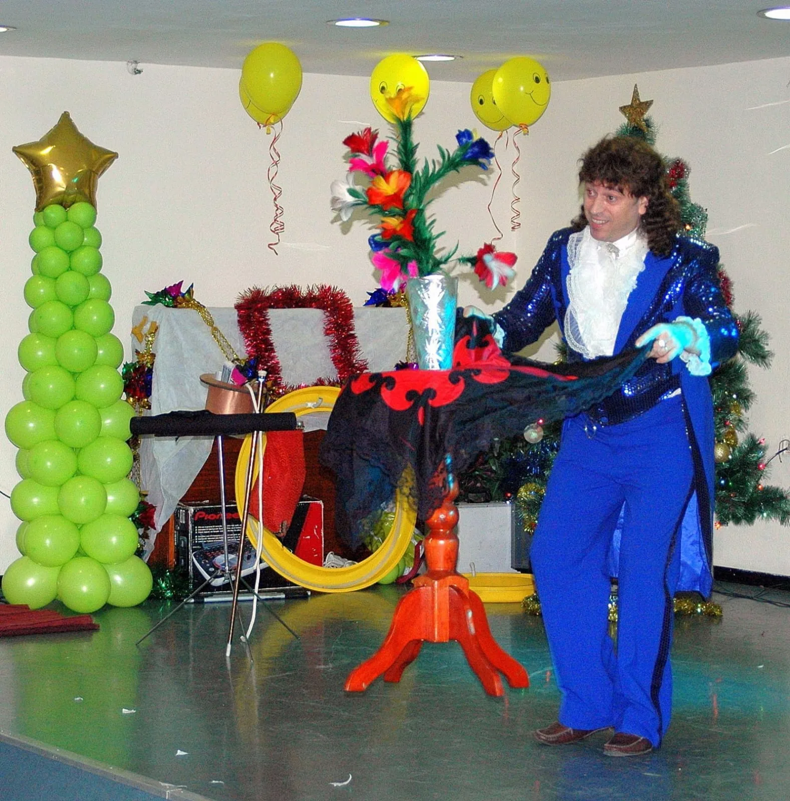 Magician / Illusionist Show for Kids Birthday